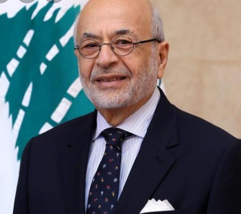 الوزير شهيب:” طمئنوا الطلاب”. الوزير شهيب:” طمئنوا الطلاب”.