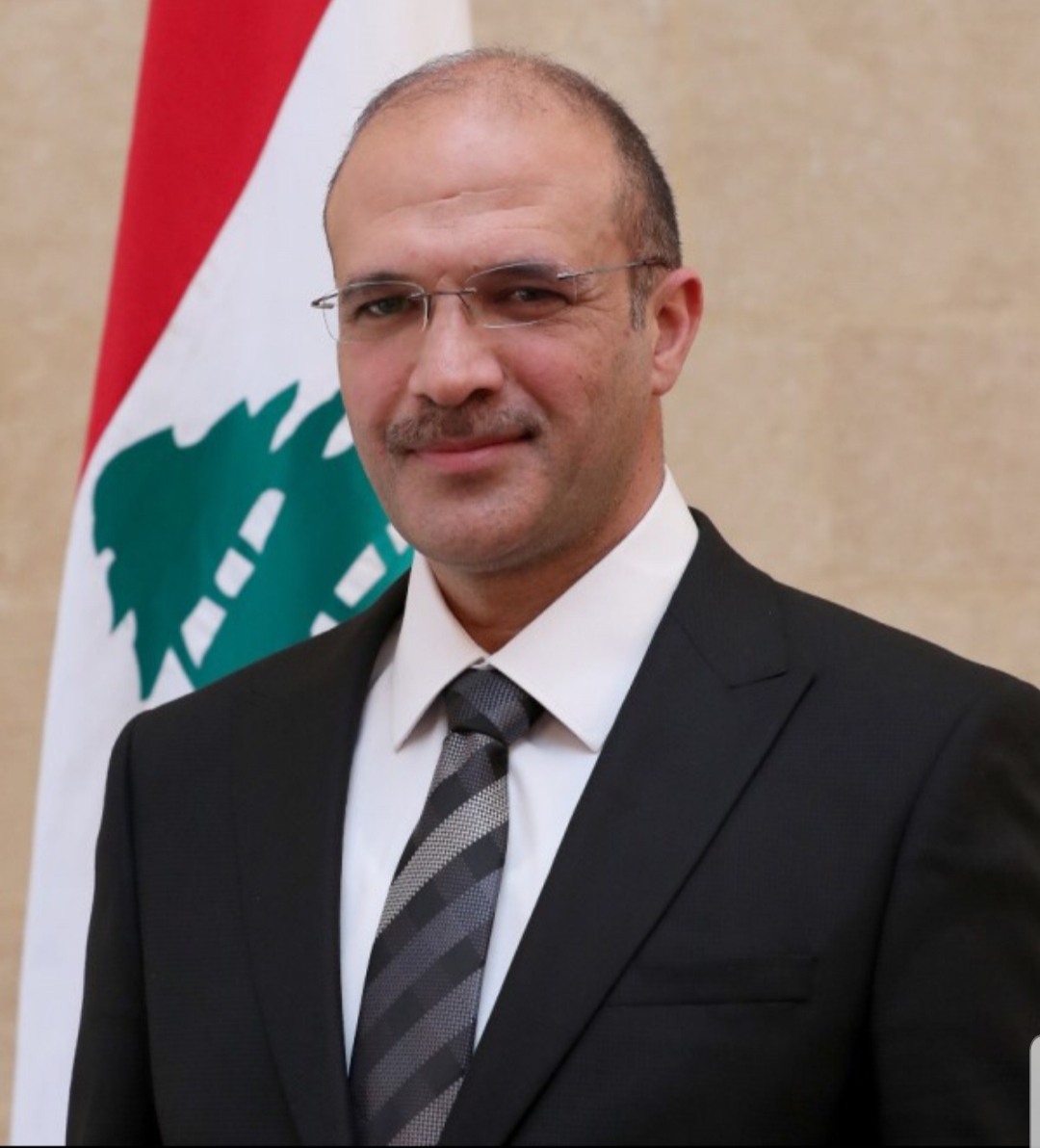 وزير الصحة: مليون كمامة ستوزع مجانا وزير الصحة: مليون كمامة ستوزع مجانا