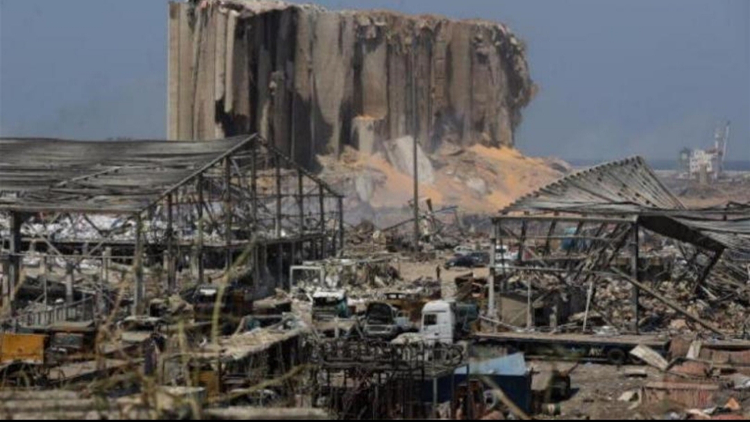 ليبانون فايلز  : روائح كريهة تنبعث في بيروت مع الامطار المتساقطة