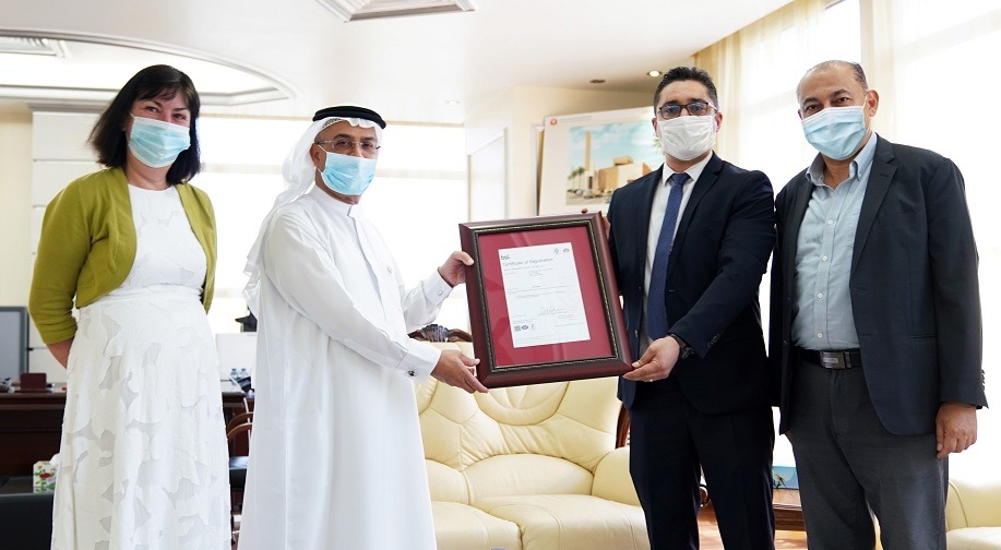 الجامعة الأمريكية في رأس الخيمة تحصل على شهادة “أيزو” الجامعة الأمريكية في رأس الخيمة تحصل على شهادة “أيزو”