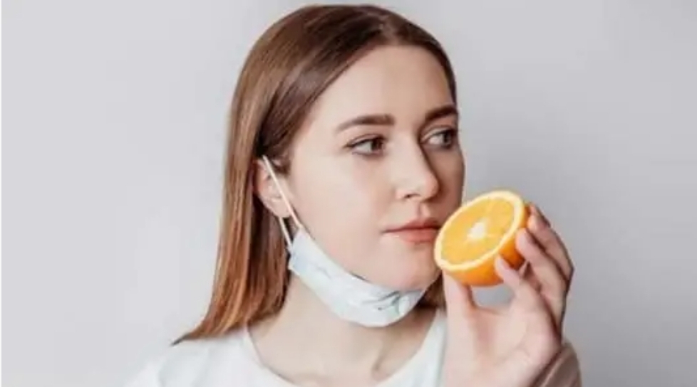 إليكم سبب عدم استعادة بعض الأشخاص حاسة الشم بعد “كوفيد”