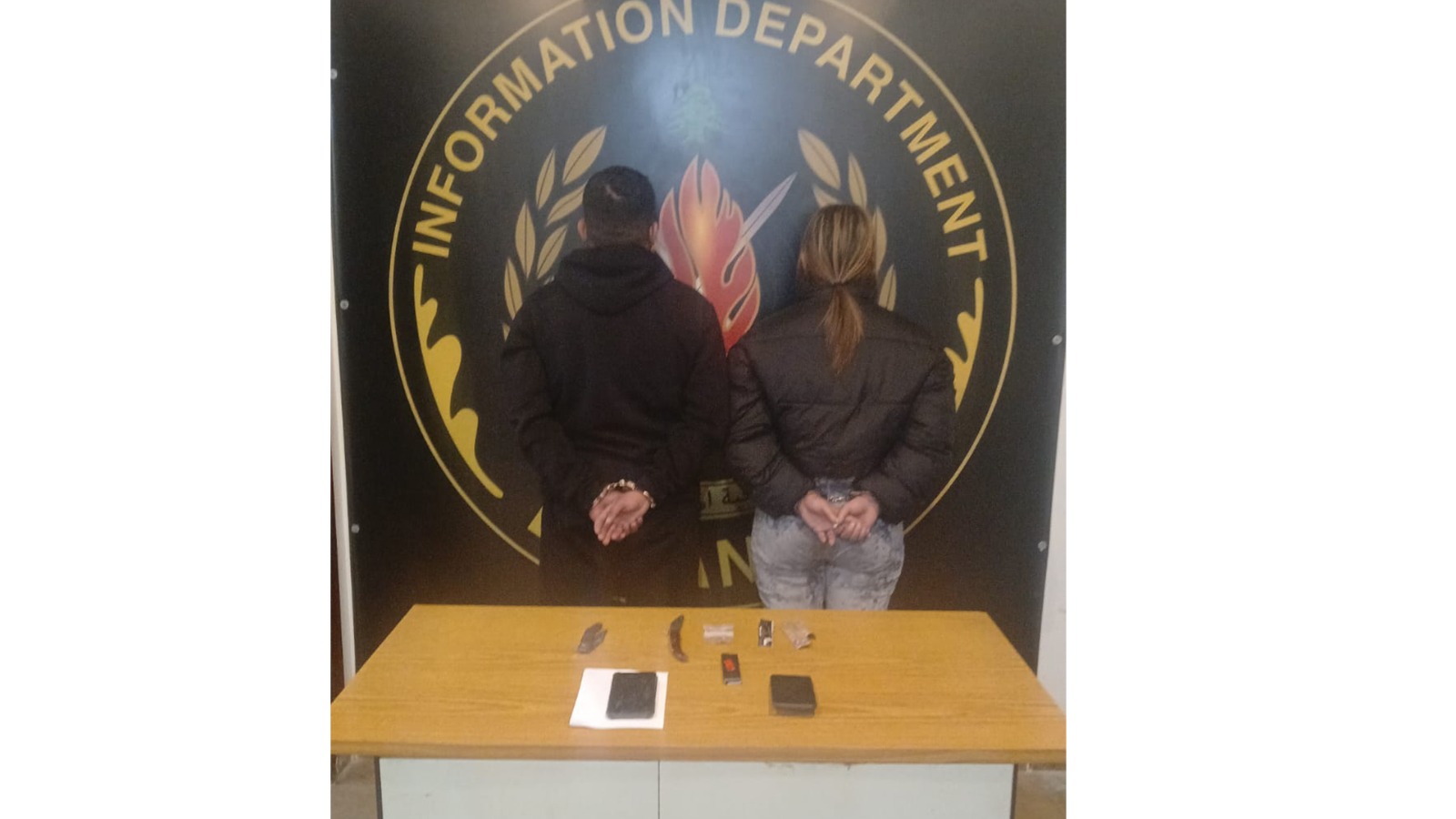 يروّجان المخدّرات ويقومان بتسهيل أعمال الدعارة، وشعبة المعلومات توقفهما بالجرم المشهود