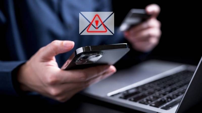 لبنانيّون يتلقّون رسائل مزيّفة لإعانات مالية بالدولار… والأمن العام يُحذّر!*