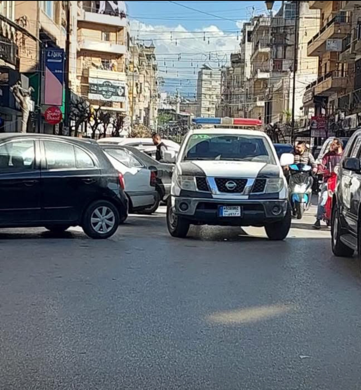 بلدية طرابلس تشنّ حملة ضبط للمخالفات في عدد من الشوارع