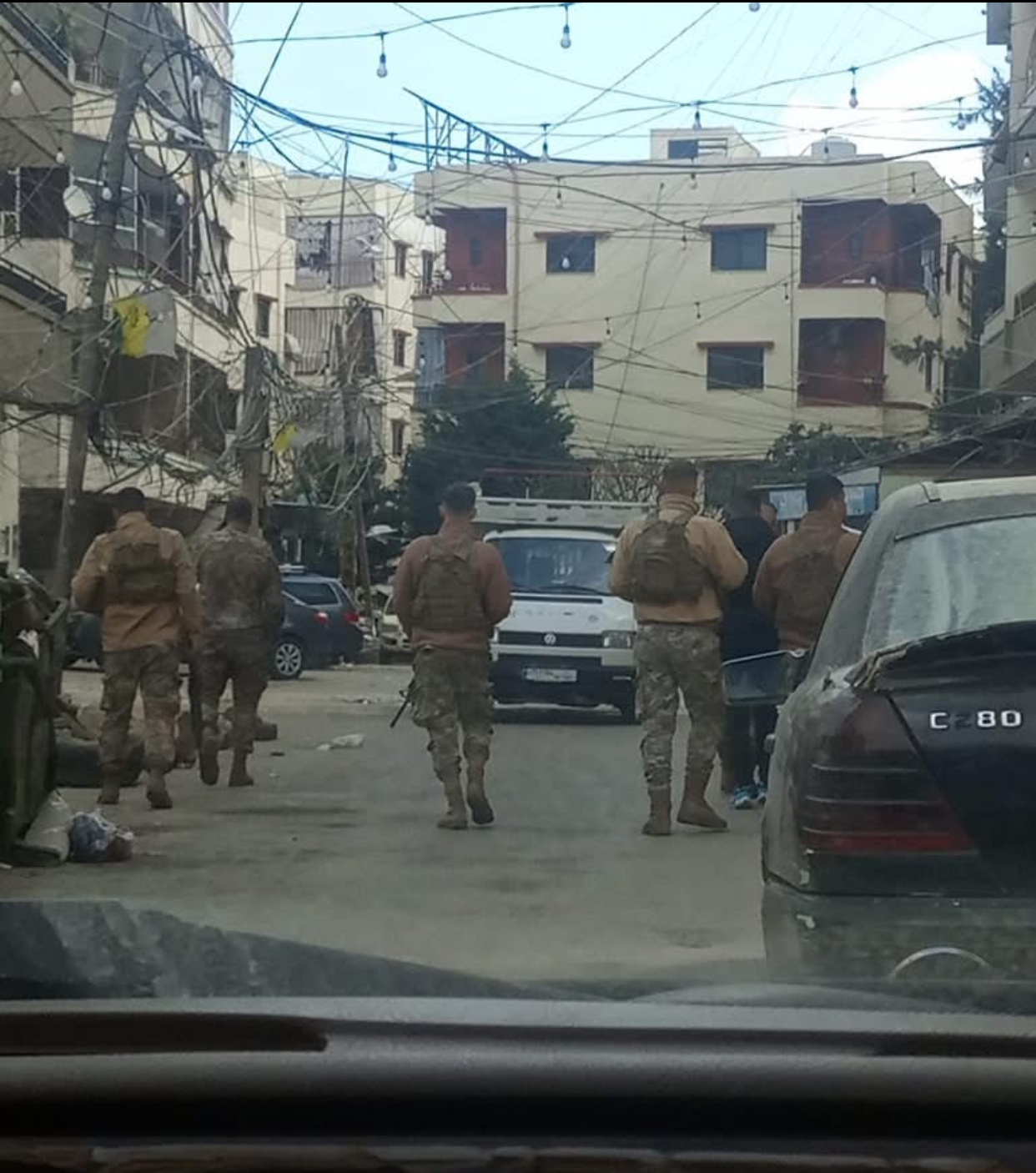 الجيش يقفل مداخل في مخيم البداوي، بوفاق مع السفارة الفلسطينية