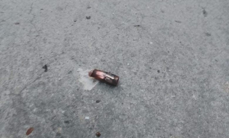 رصاصة طائشة تسقط بين الأطفال في بلدة ببنين العكارية دون إصابات رصاصة طائشة تسقط بين الأطفال في بلدة ببنين العكارية دون إصابات