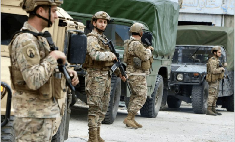توقيف أشخاص في مناطق مختلفة.. بيان للجيش توقيف أشخاص في مناطق مختلفة.. بيان للجيش