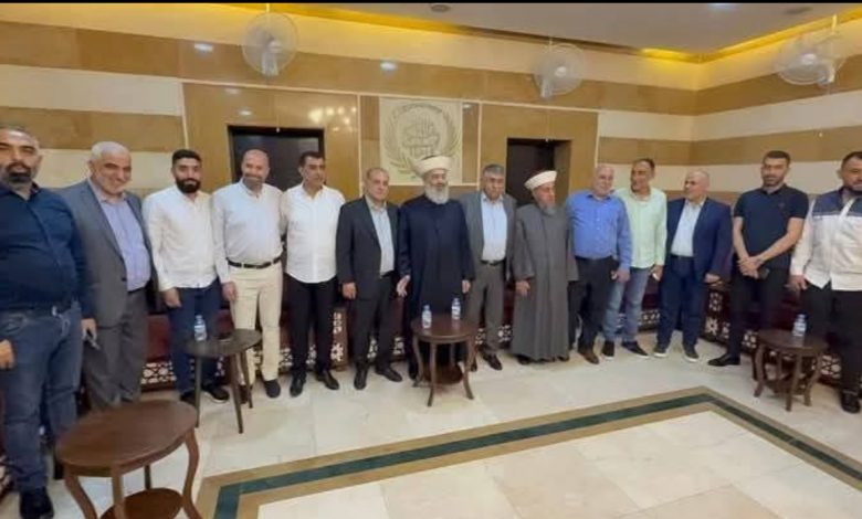 المفتي زكريا يستقبل المجلس البلدي لبرج العرب. المفتي زكريا يستقبل المجلس البلدي لبرج العرب.