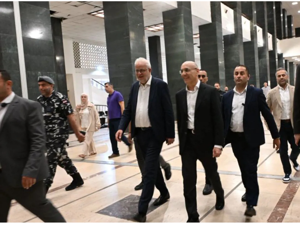 غداً … وزيرا الداخلية والعدل يتفقدان قاعة المحاكمات في السجن المركزي في رومية