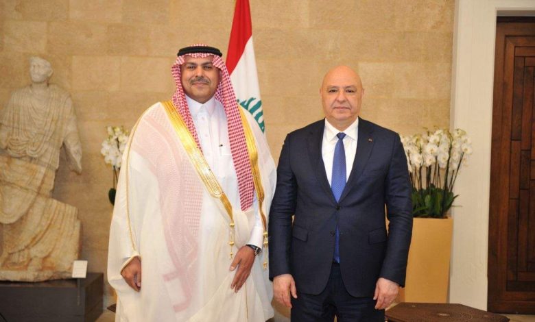 الرئيس عون استقبل السفير السعودي فهد الدوسري وتسلم أوراق اعتماده الرئيس عون استقبل السفير السعودي فهد الدوسري وتسلم أوراق اعتماده